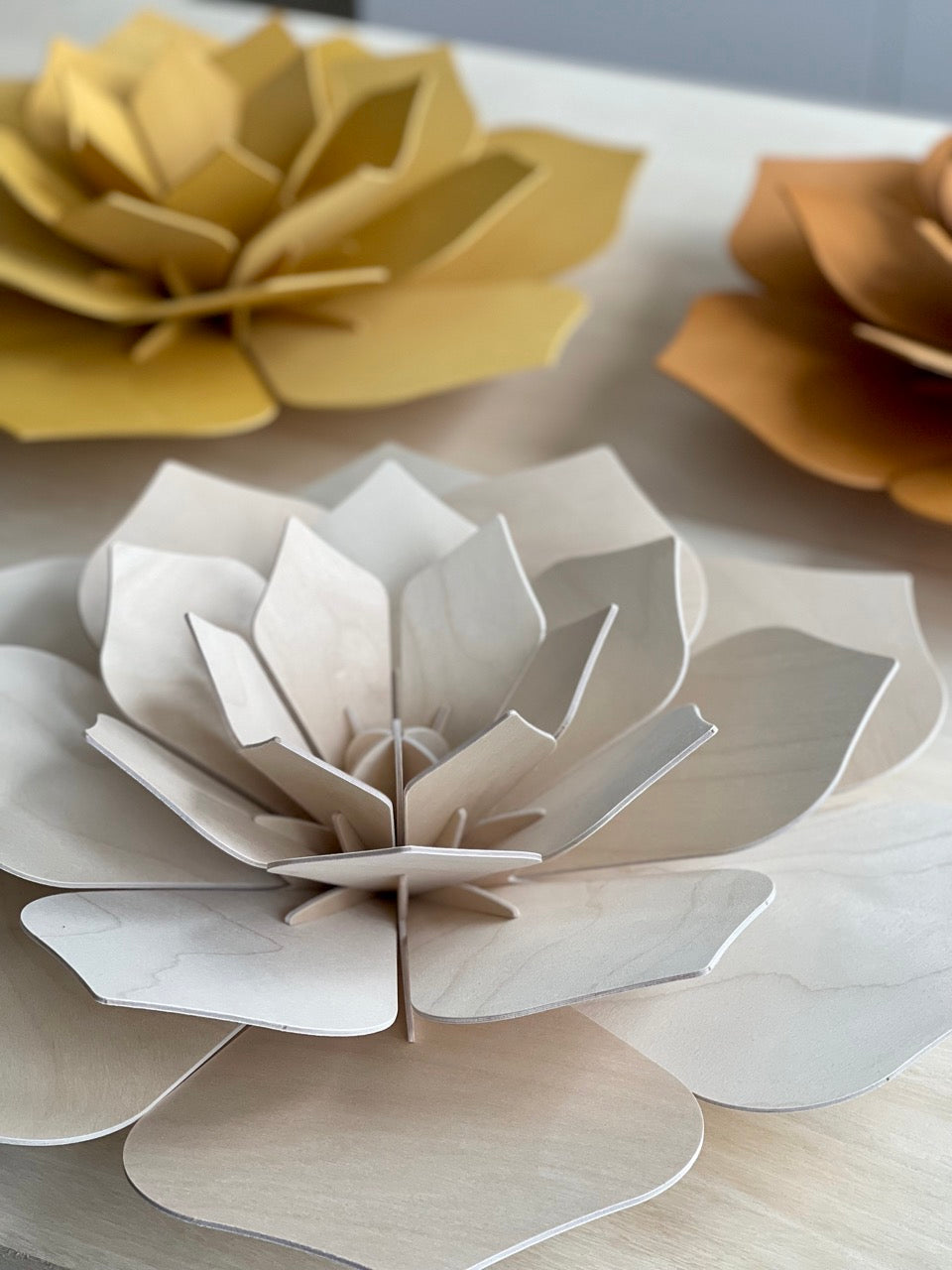 Lovi Decor Flower, Honey Yellow