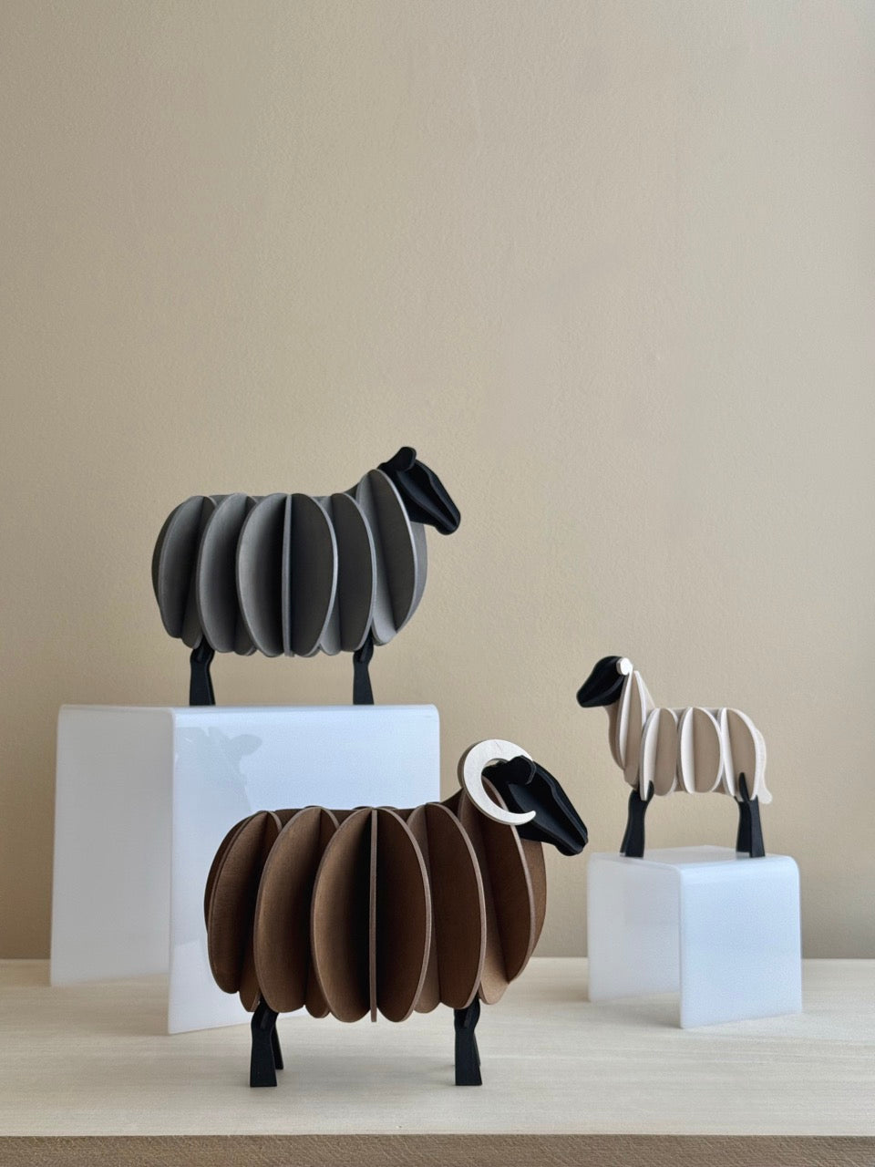 Lovi Ram, Brown Mix, 11cm