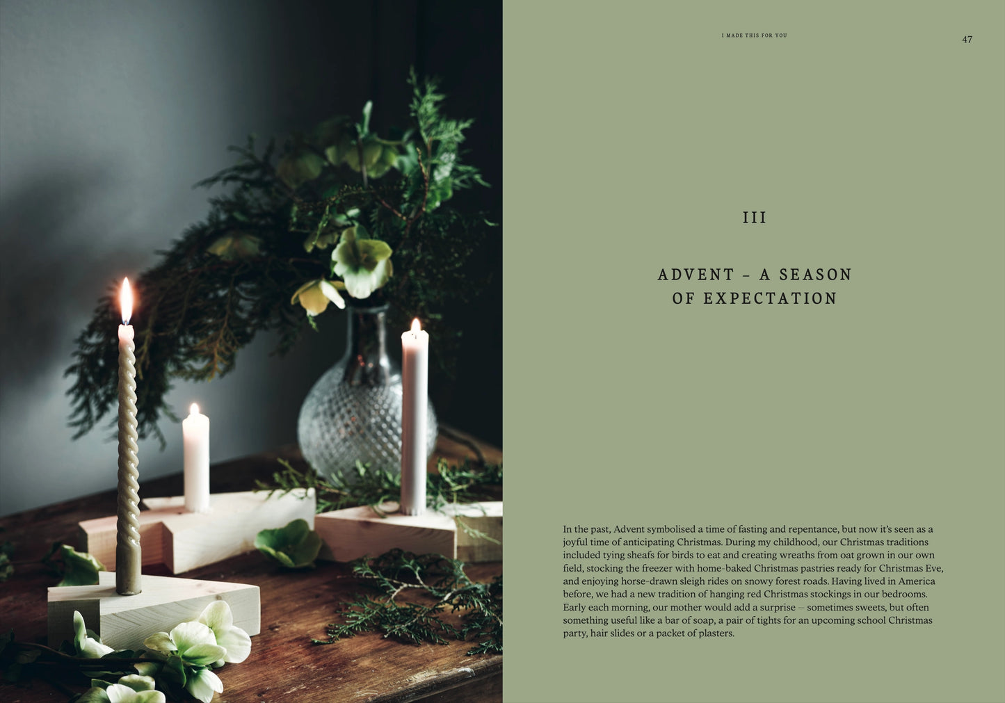 Decorative setup with candles and greenery on a wooden surface, alongside text about Advent.